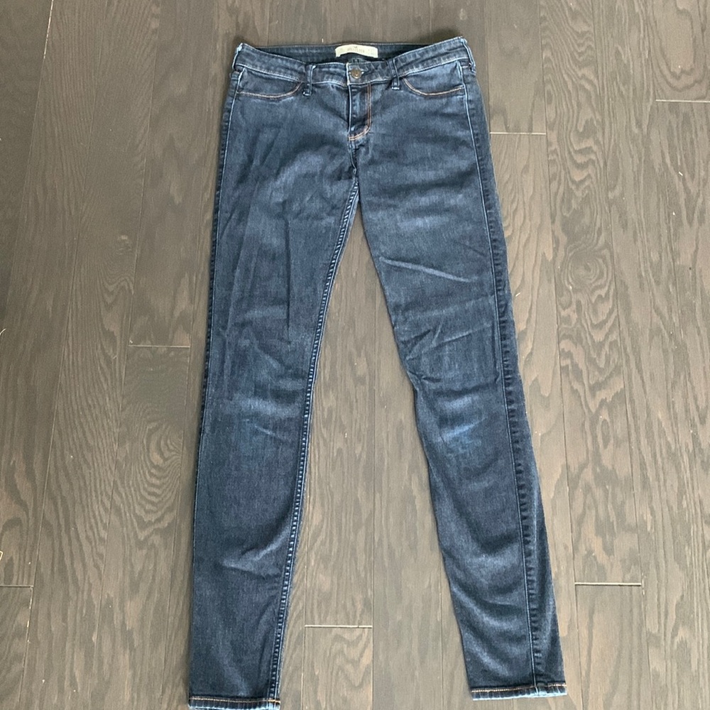 Hollister Dark Denim Jegging